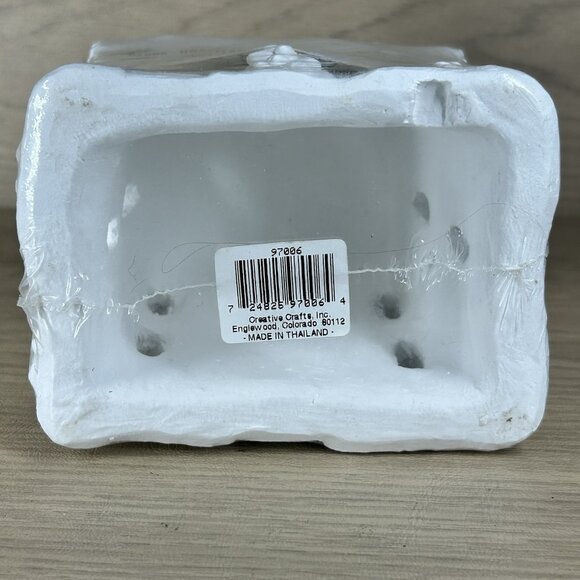 Creative Crafts Ready to Paint Hospital 97006 House Vintage NEW/Sealed - Picture 10 of 12